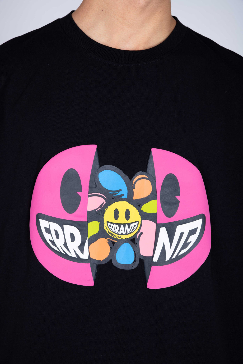 Polera Manga Corta Surprise Negro ERRANTE