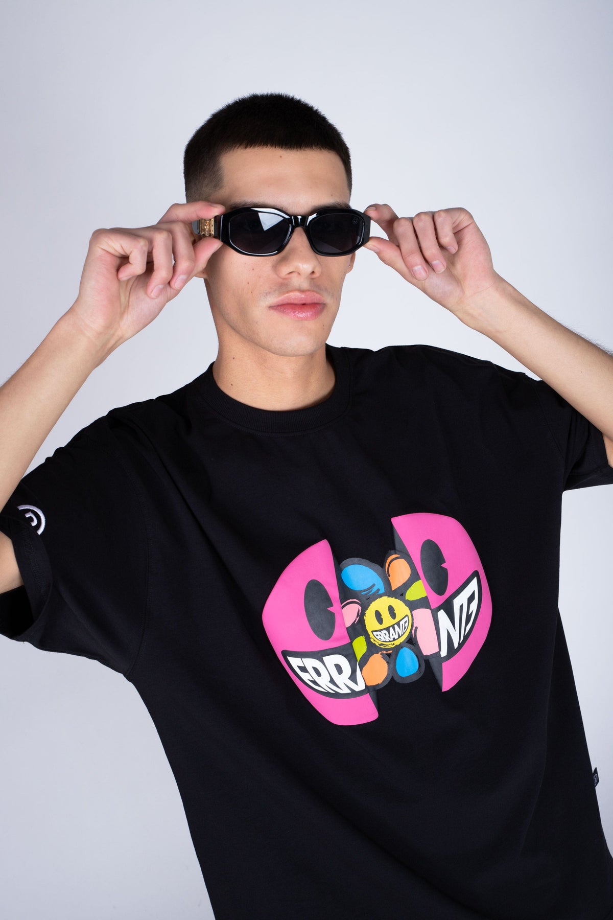 Polera Manga Corta Surprise Negro ERRANTE