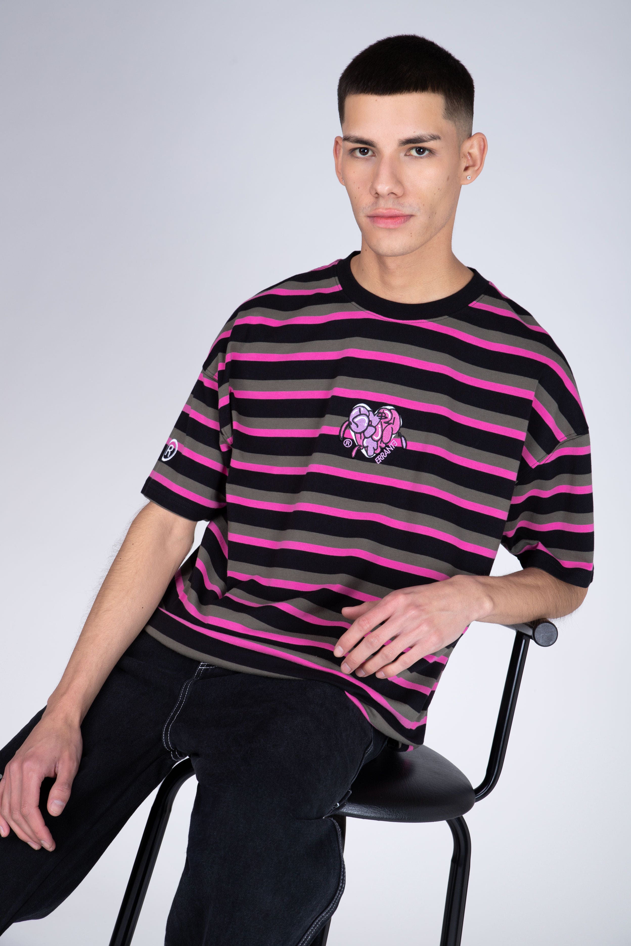 Polera Manga Corta Keen Negro/Rosado ERRANTE