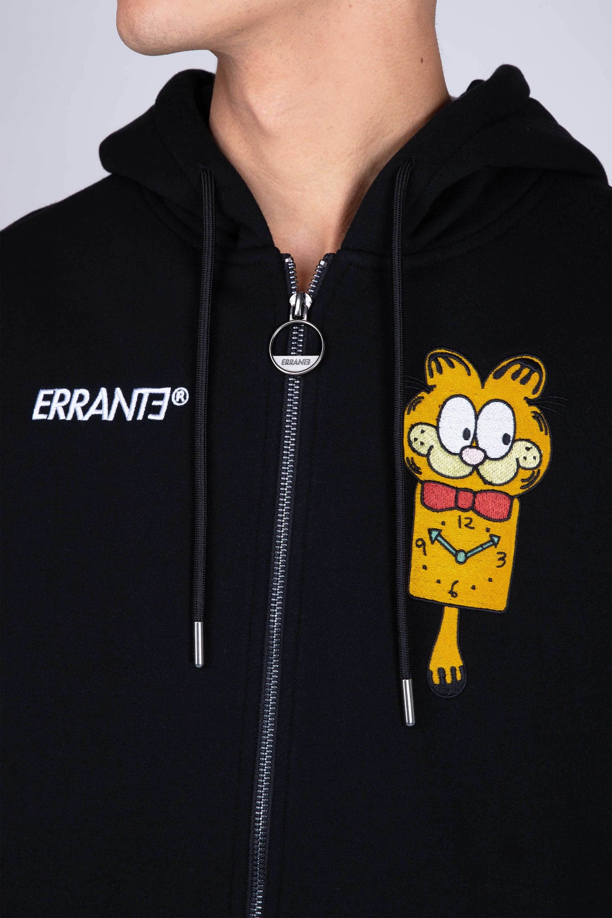 Poleron Zip Garfield O'Clock Negro ERRANTE