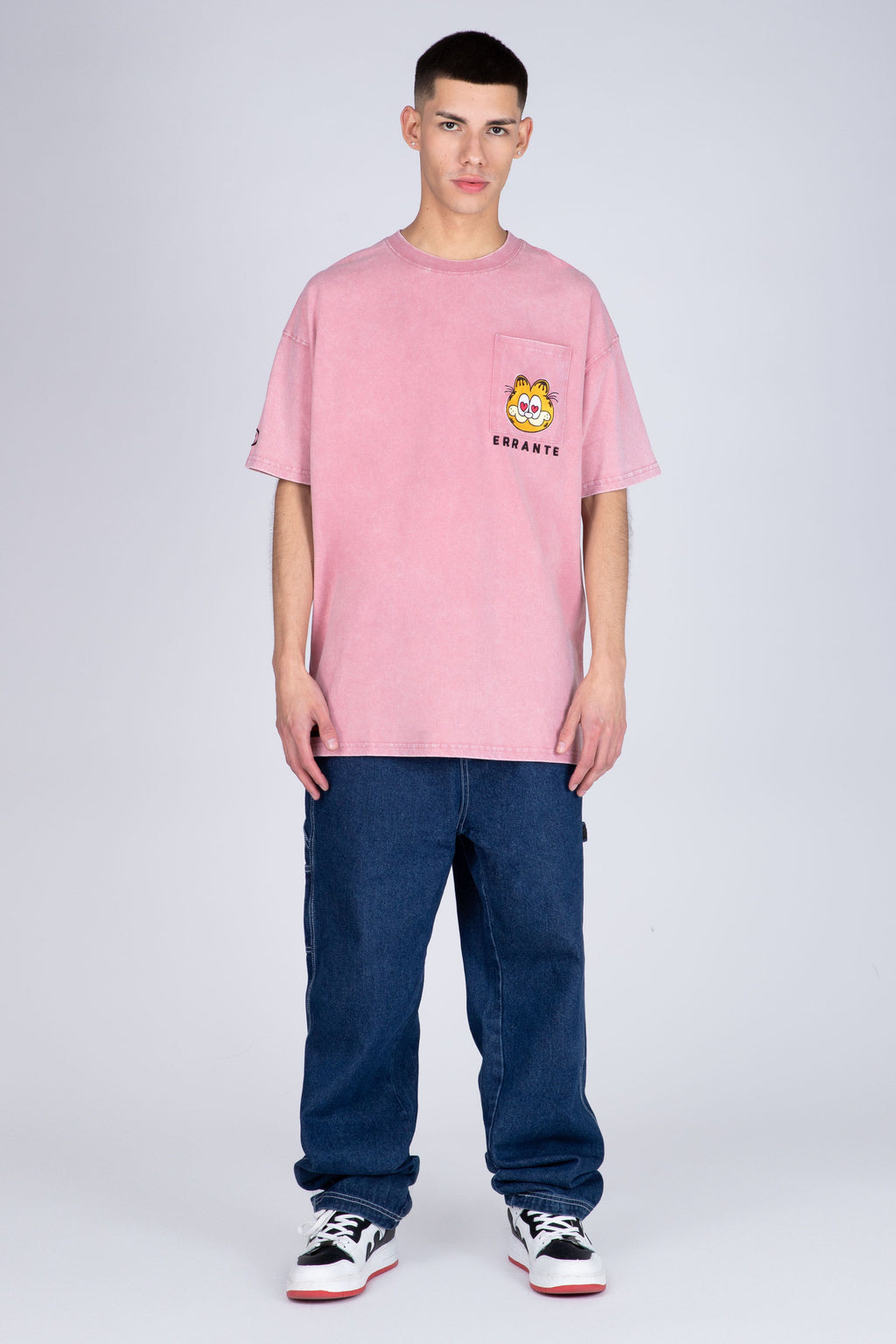 Polera Manga Corta Garfield Sugar Rosado ERRANTE