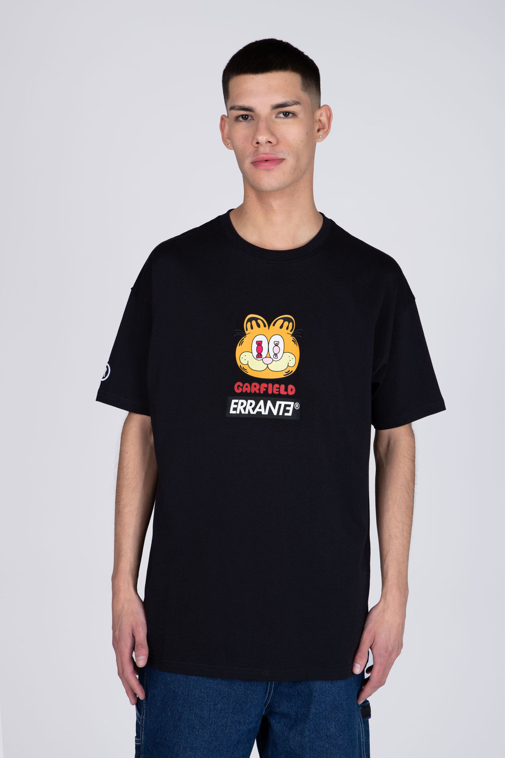 Polera Manga Corta Garfield Doodles Food Negro ERRANTE