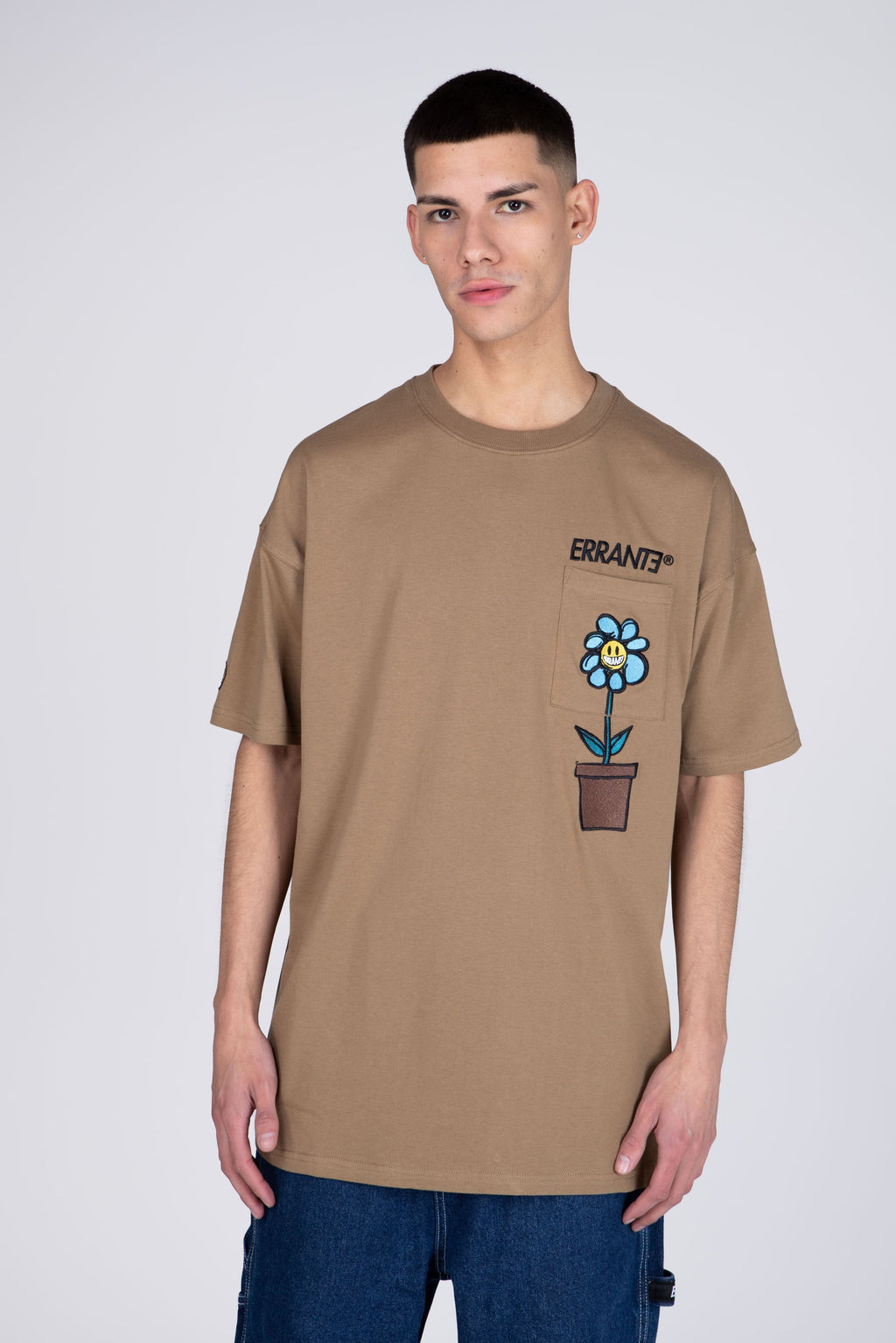 Polera Manga Corta Garfield Flourish Beige ERRANTE