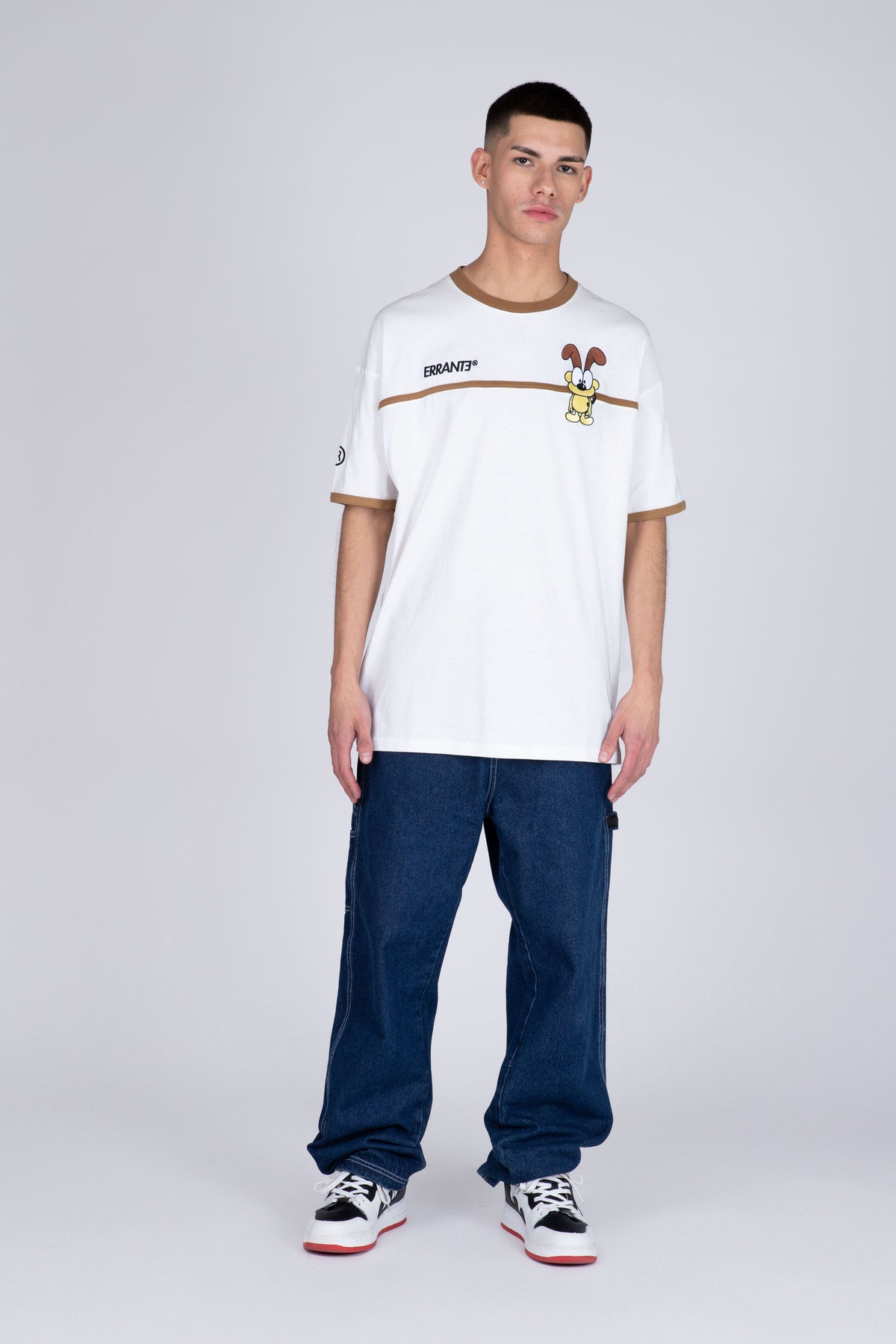 Polera Manga Corta Garfield Idle Beige ERRANTE