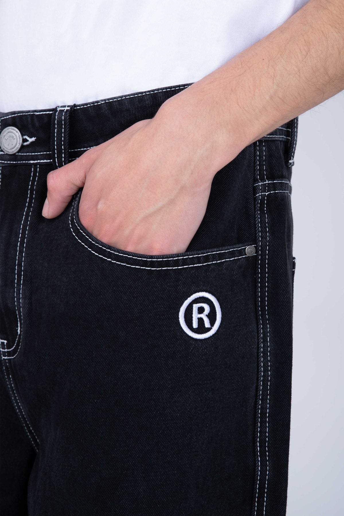 Jeans Carpenter B Negro ERRANTE