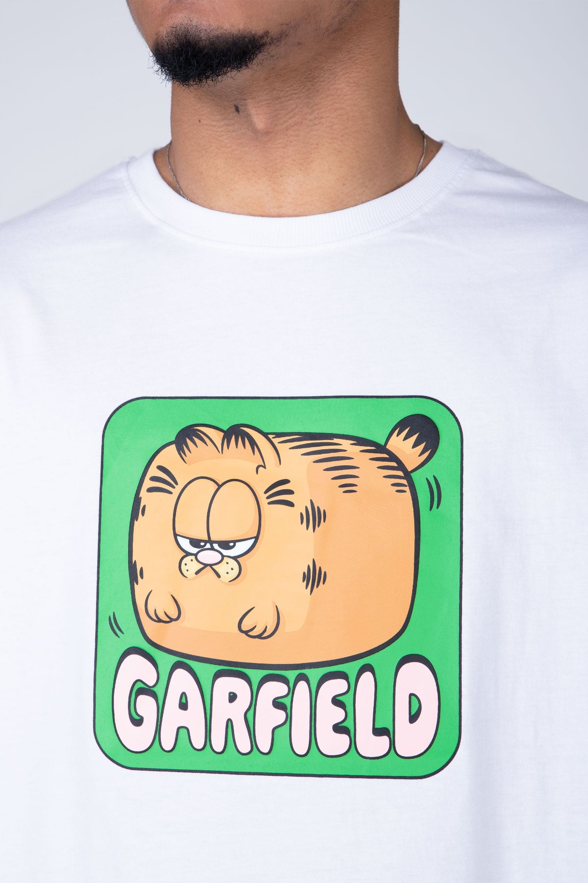 Polera Manga Corta Garfield Cute&Cuddly Blanco ERRANTE