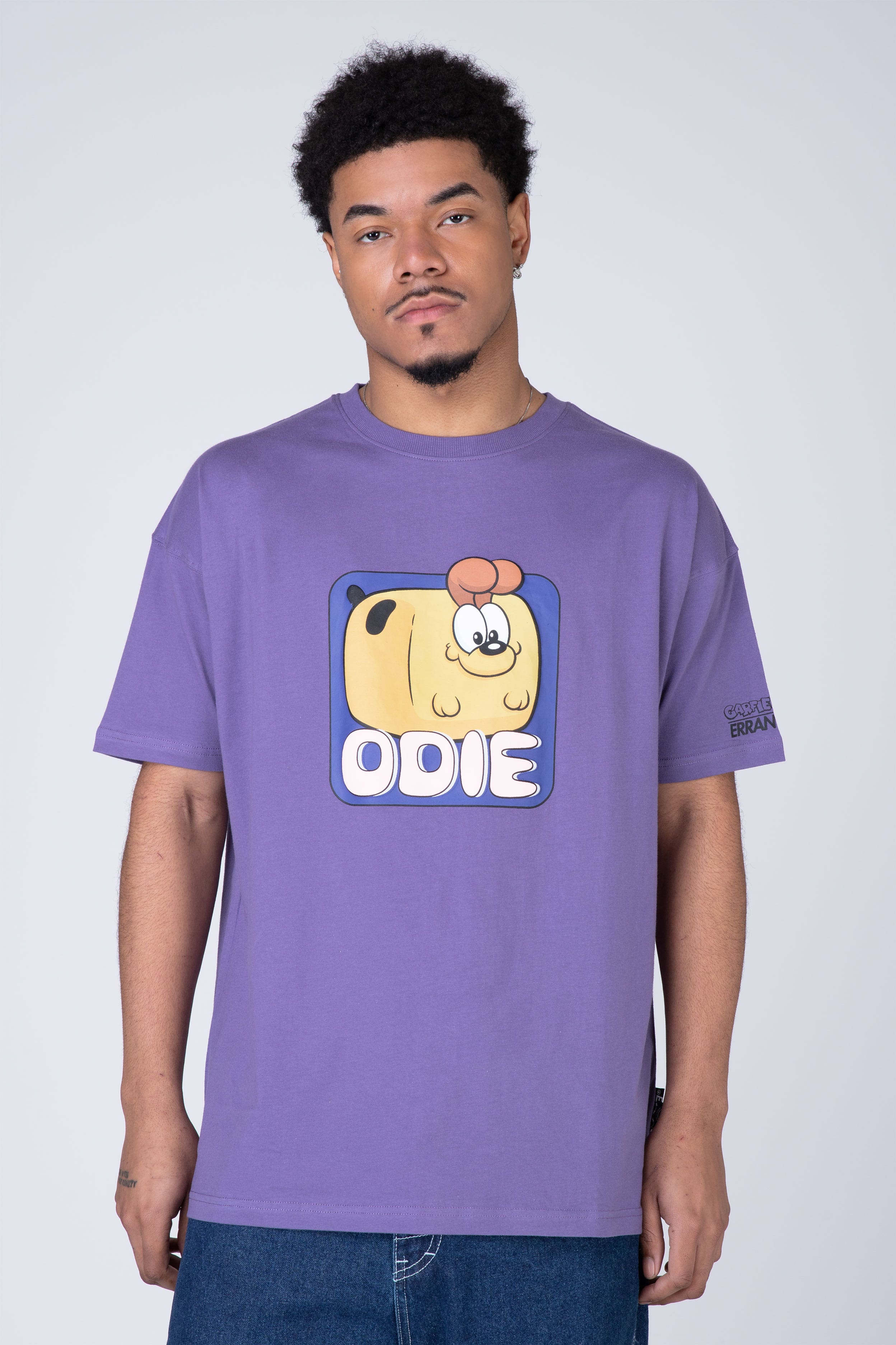 Polera Manga Corta Garfield Cute&Cuddly Morado ERRANTE