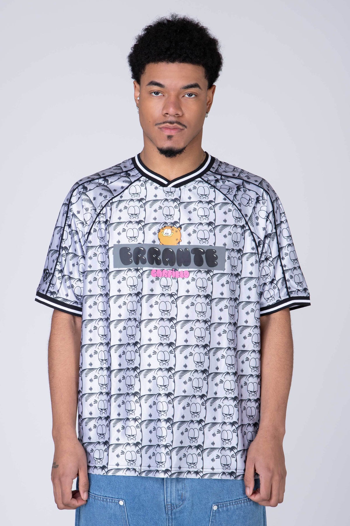 Camiseta Manga Corta Garfield Soccercat Gris ERRANTE