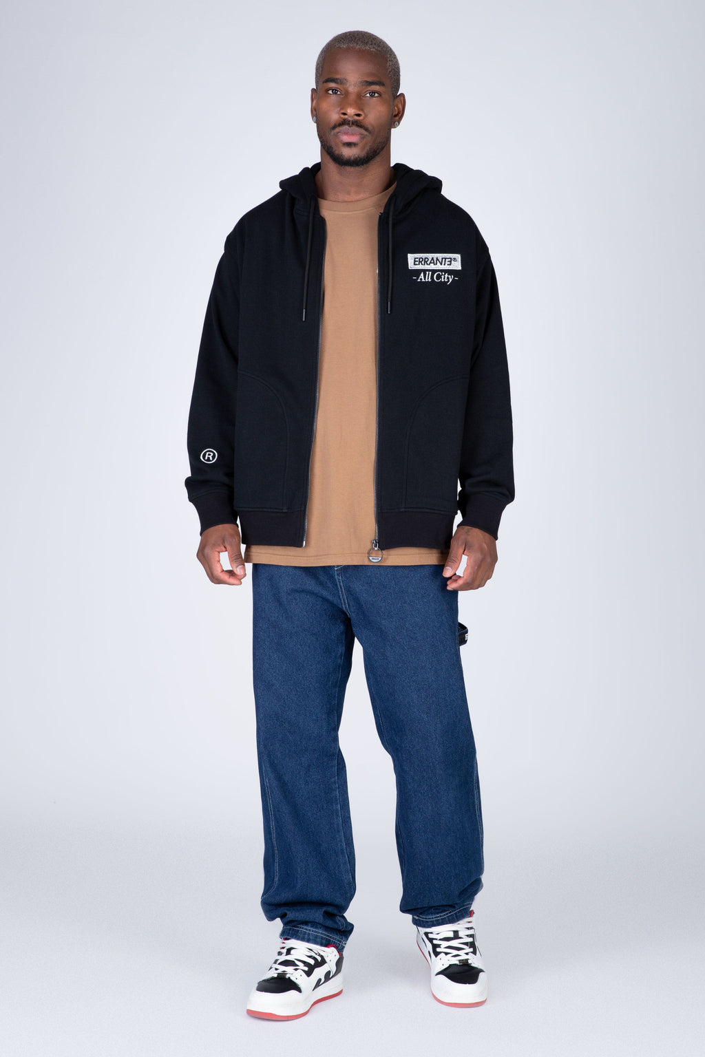 Poleron Zip Popcorn Negro ERRANTE
