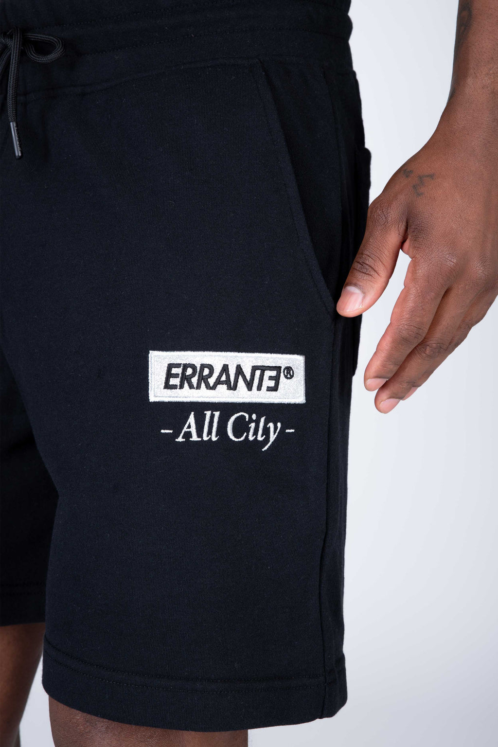 Short Popcorn Negro ERRANTE