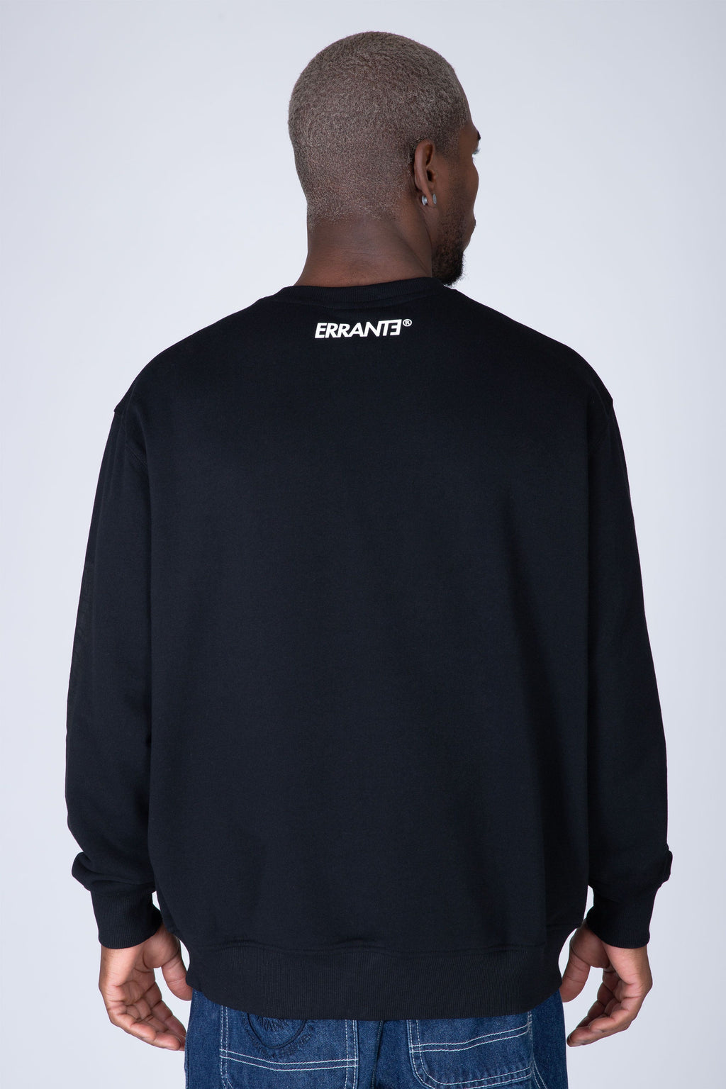Poleron Crew Neck Graf Wear Negro ERRANTE