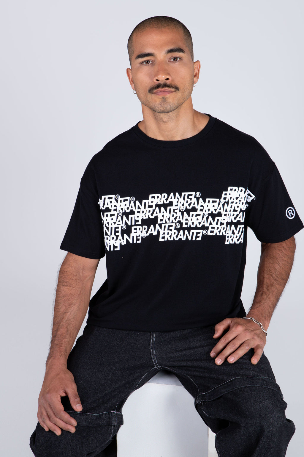 Polera Manga Corta Multi Negro ERRANTE