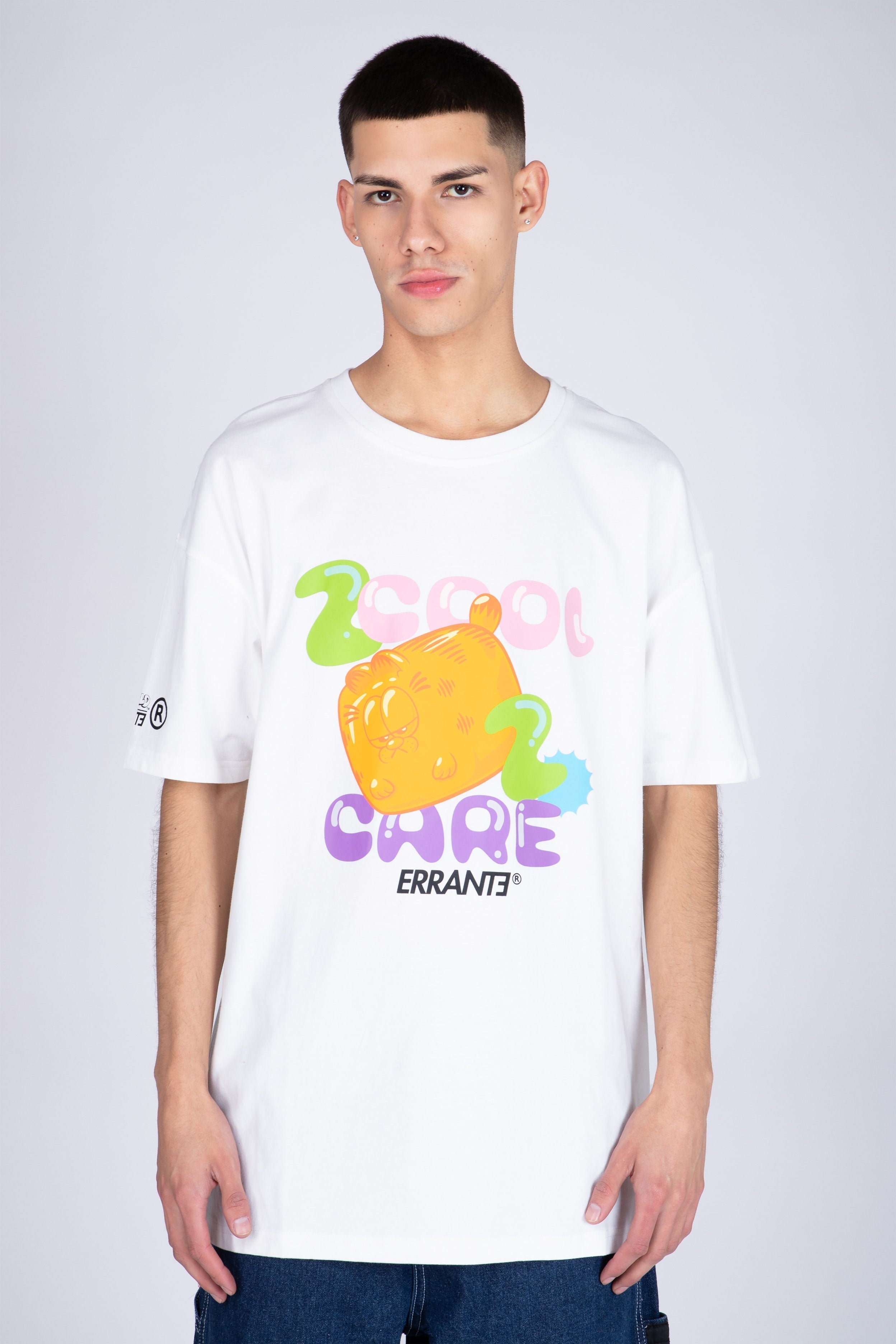 Polera Manga Corta Garfield Wondercat Beige ERRANTE