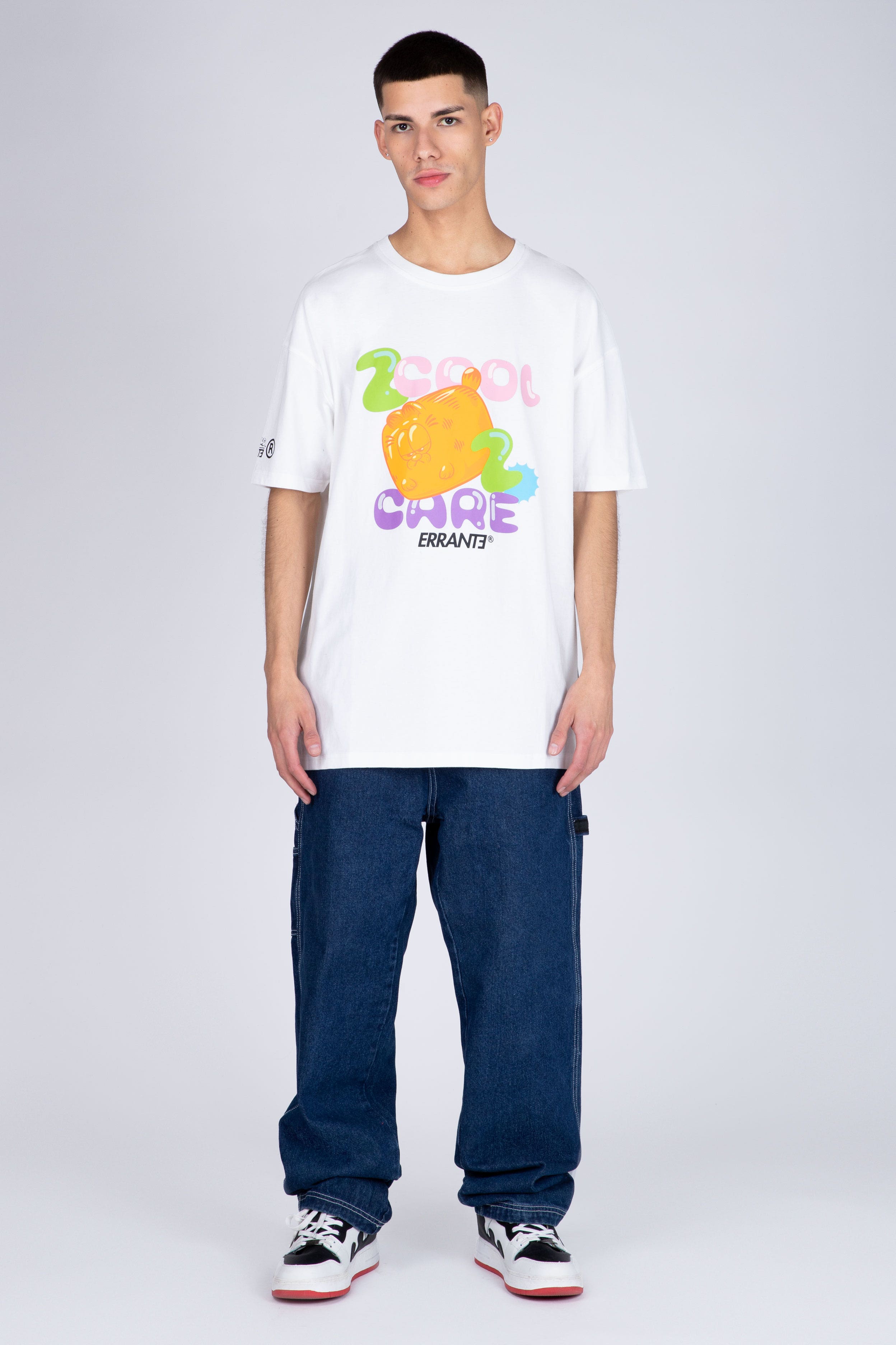Polera Manga Corta Garfield Wondercat Beige ERRANTE