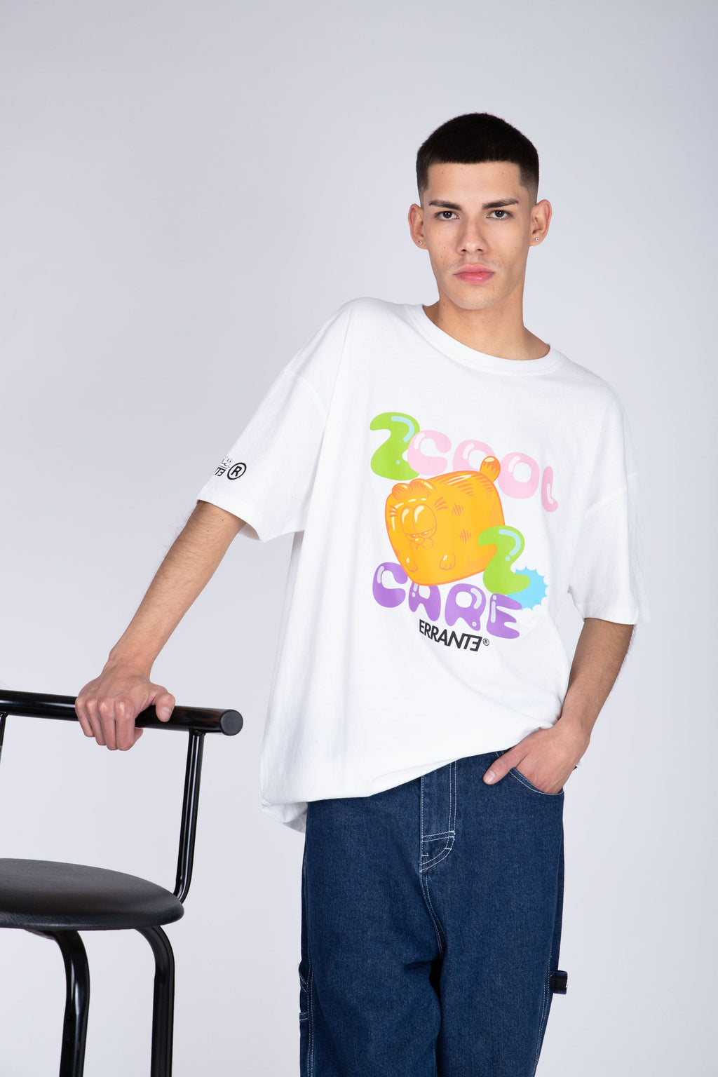 Polera Manga Corta Garfield Wondercat Beige ERRANTE
