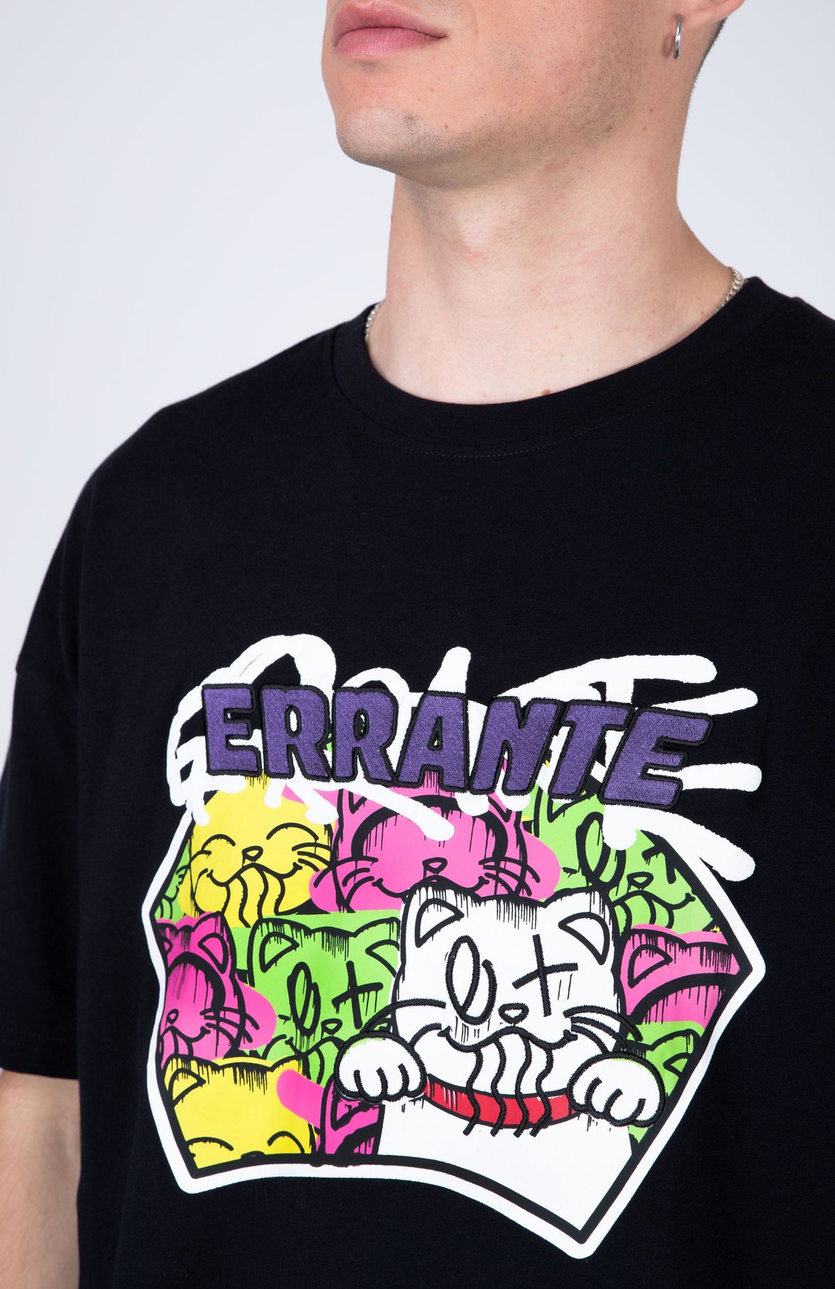 Polera Manga Corta Nautas Negro ERRANTE