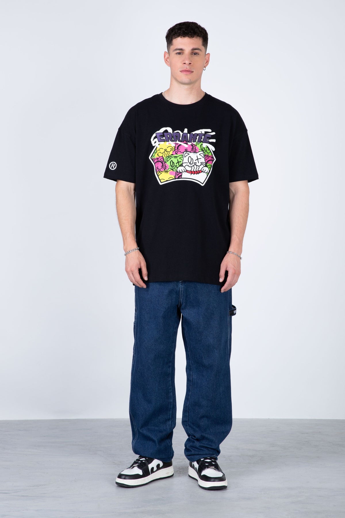 Polera Manga Corta Nautas Negro ERRANTE
