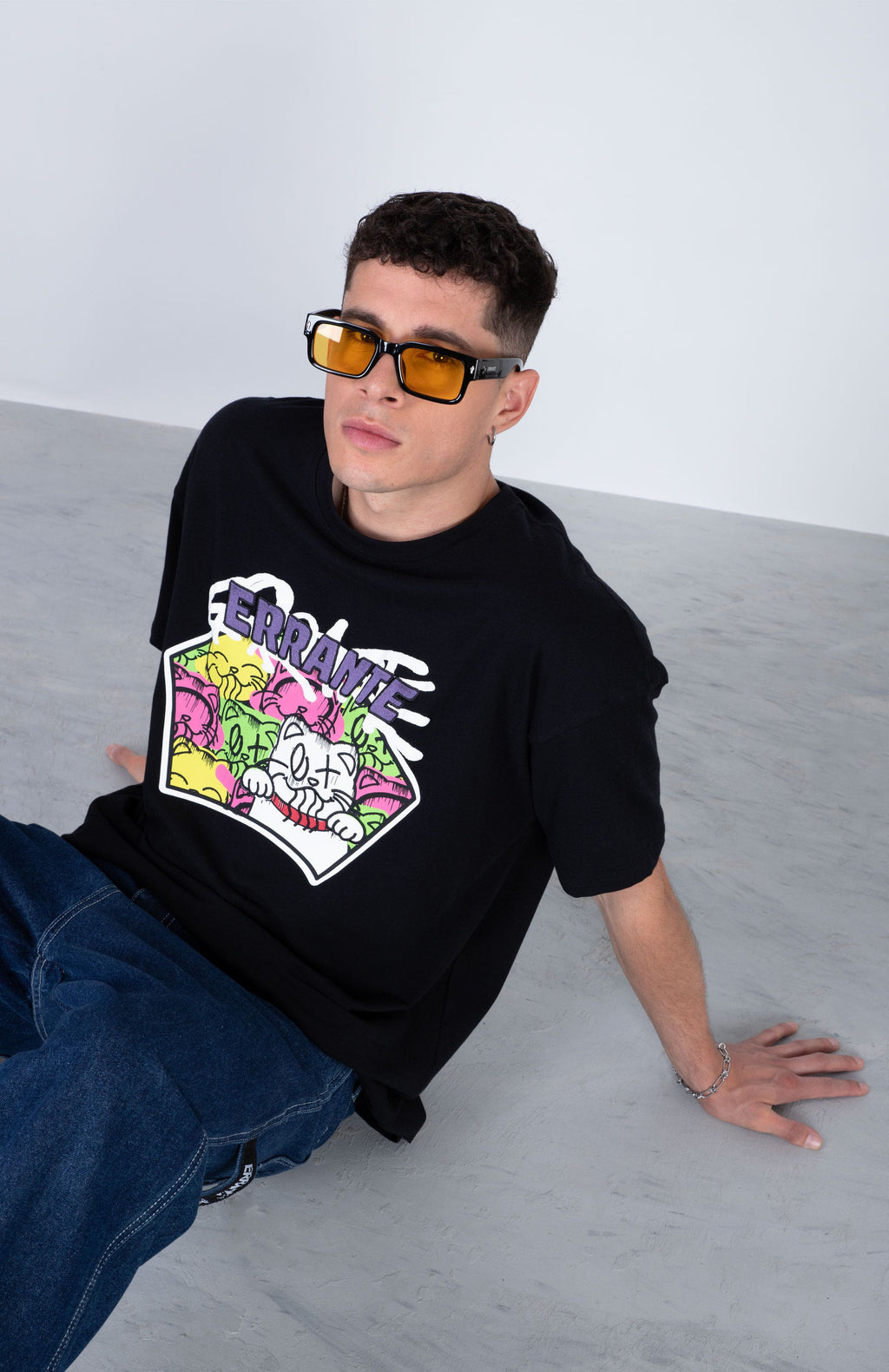 Polera Manga Corta Nautas Negro ERRANTE