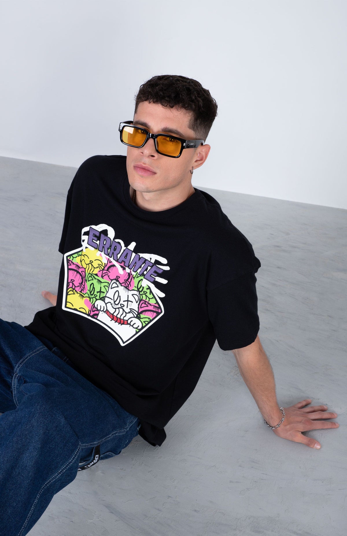 Polera Manga Corta Nautas Negro ERRANTE