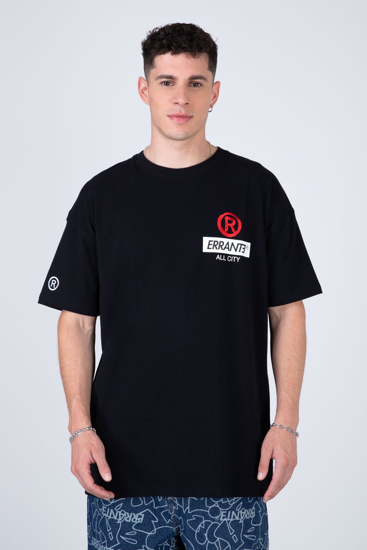 Polera Manga Corta Crosslife Negro ERRANTE