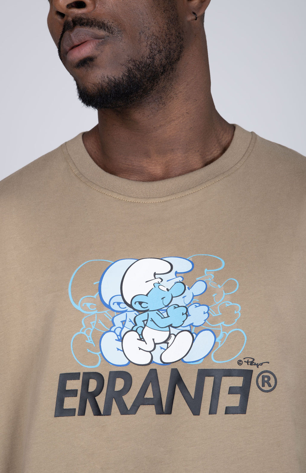 Polera Manga Corta Pitufos Chilly Beige ERRANTE