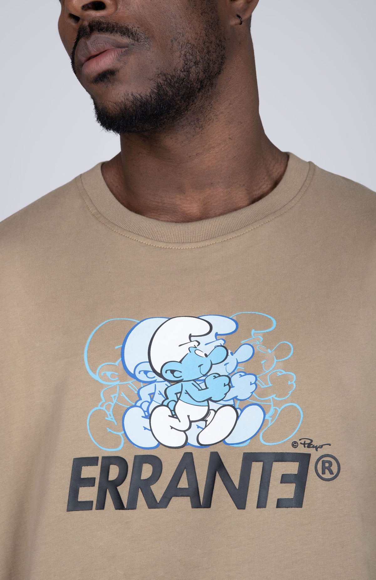 Polera Manga Corta Pitufos Chilly Beige ERRANTE