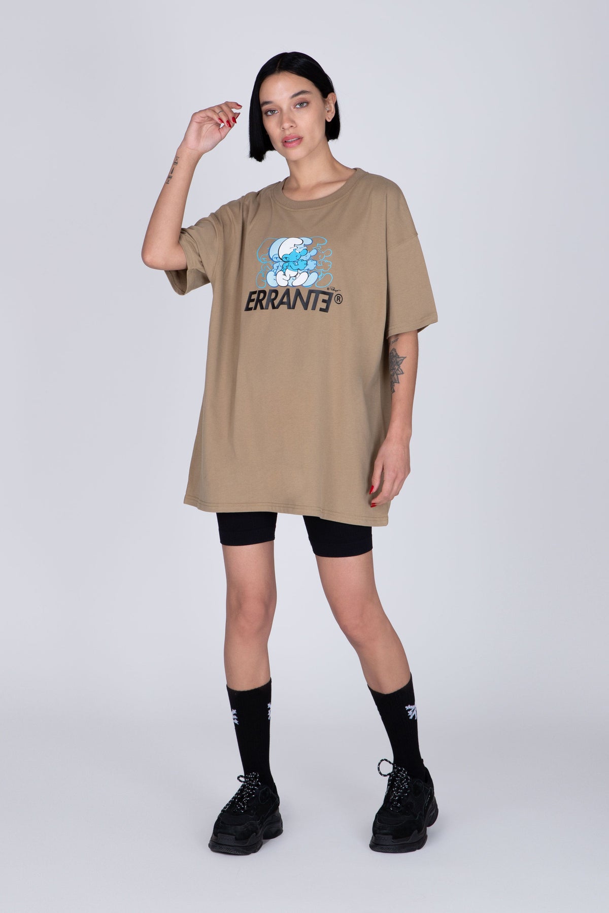 Polera Manga Corta Pitufos Chilly Beige ERRANTE