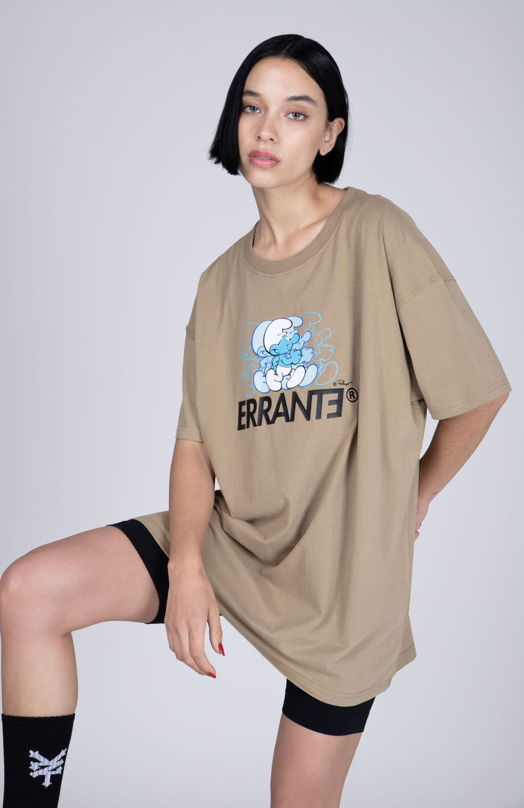 Polera Manga Corta Pitufos Chilly Beige ERRANTE