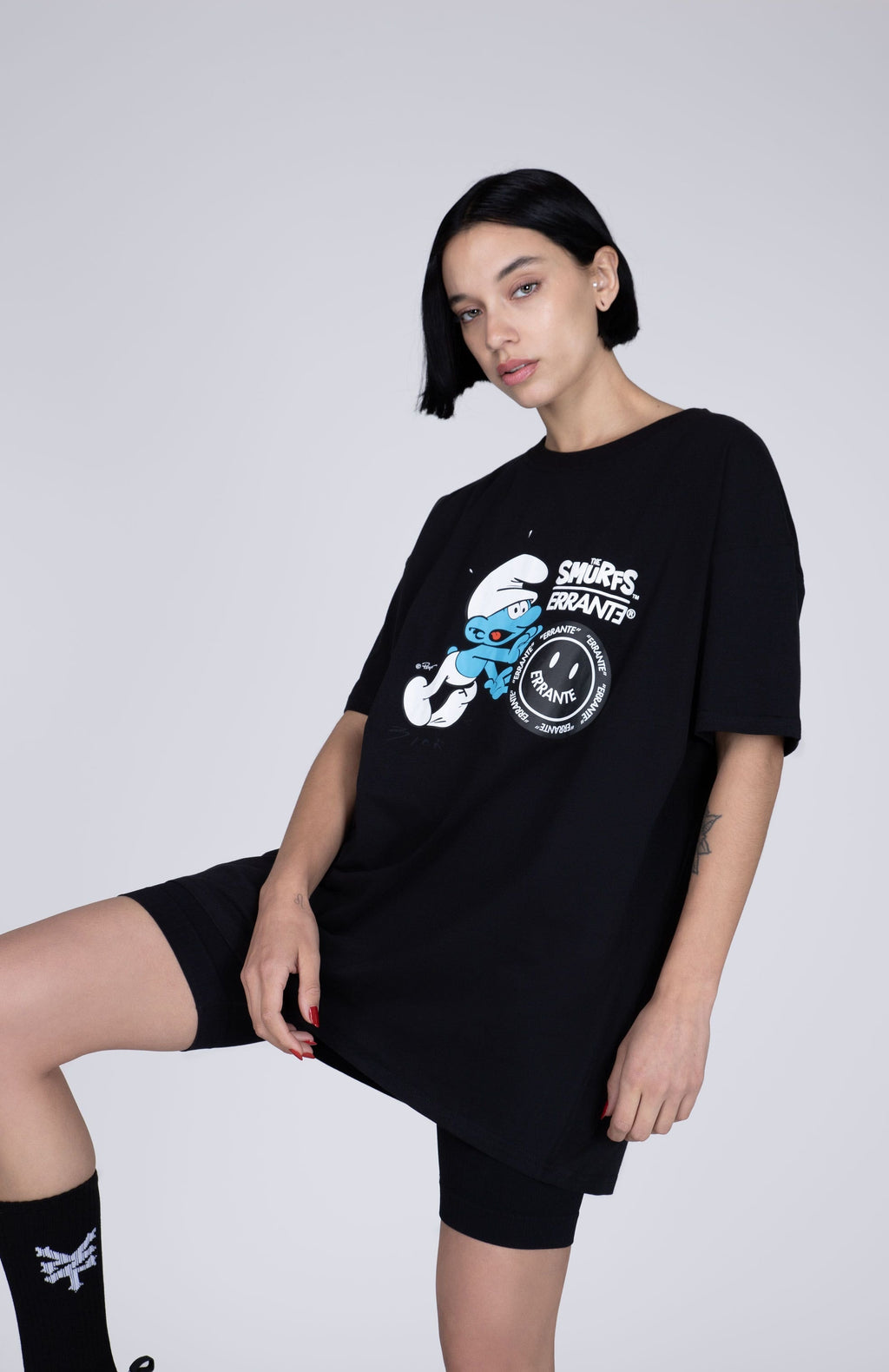 Polera Manga Corta Pitufos Smurfsrrante Negro ERRANTE