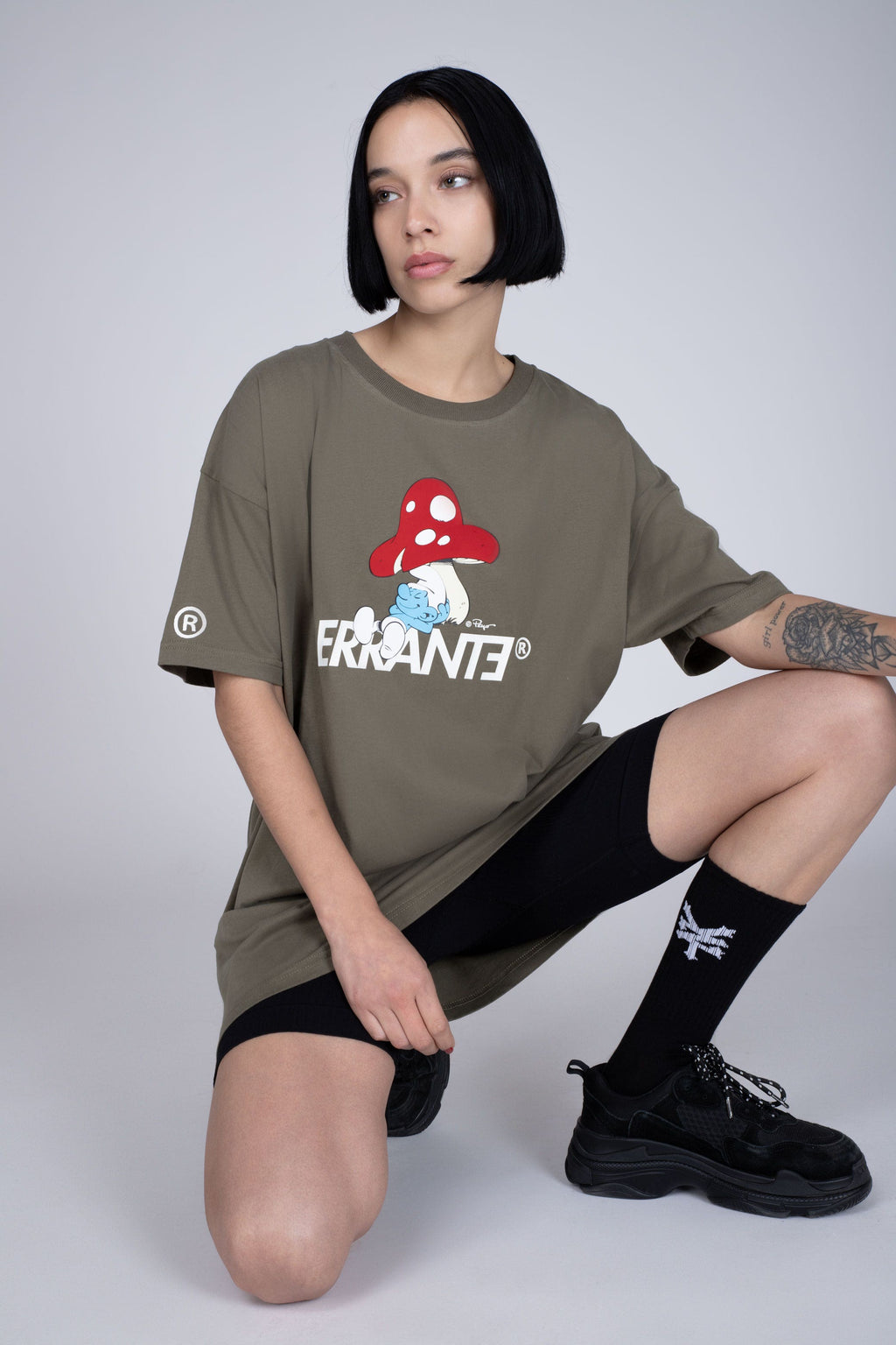 Polera Manga Corta Pitufos Mushroom Verde ERRANTE