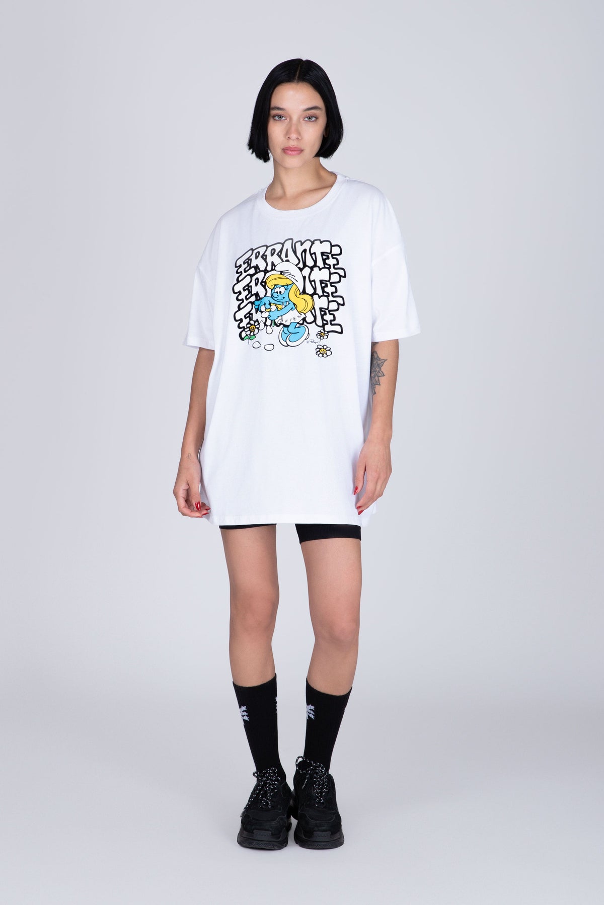 Polera Manga Corta Pitufos Smufette Blanco ERRANTE