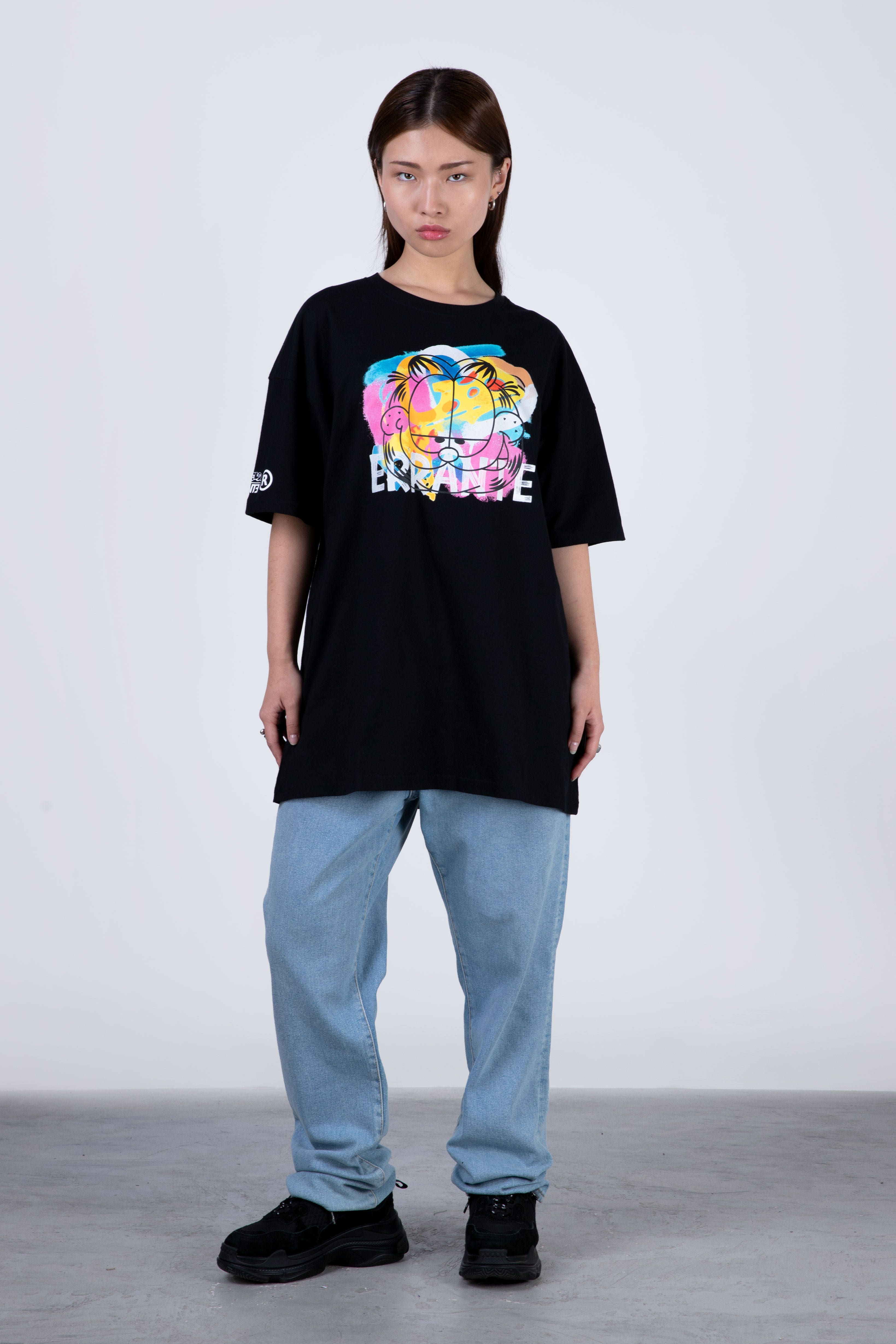 Polera Manga Corta Garfield Rainbow Negro ERRANTE