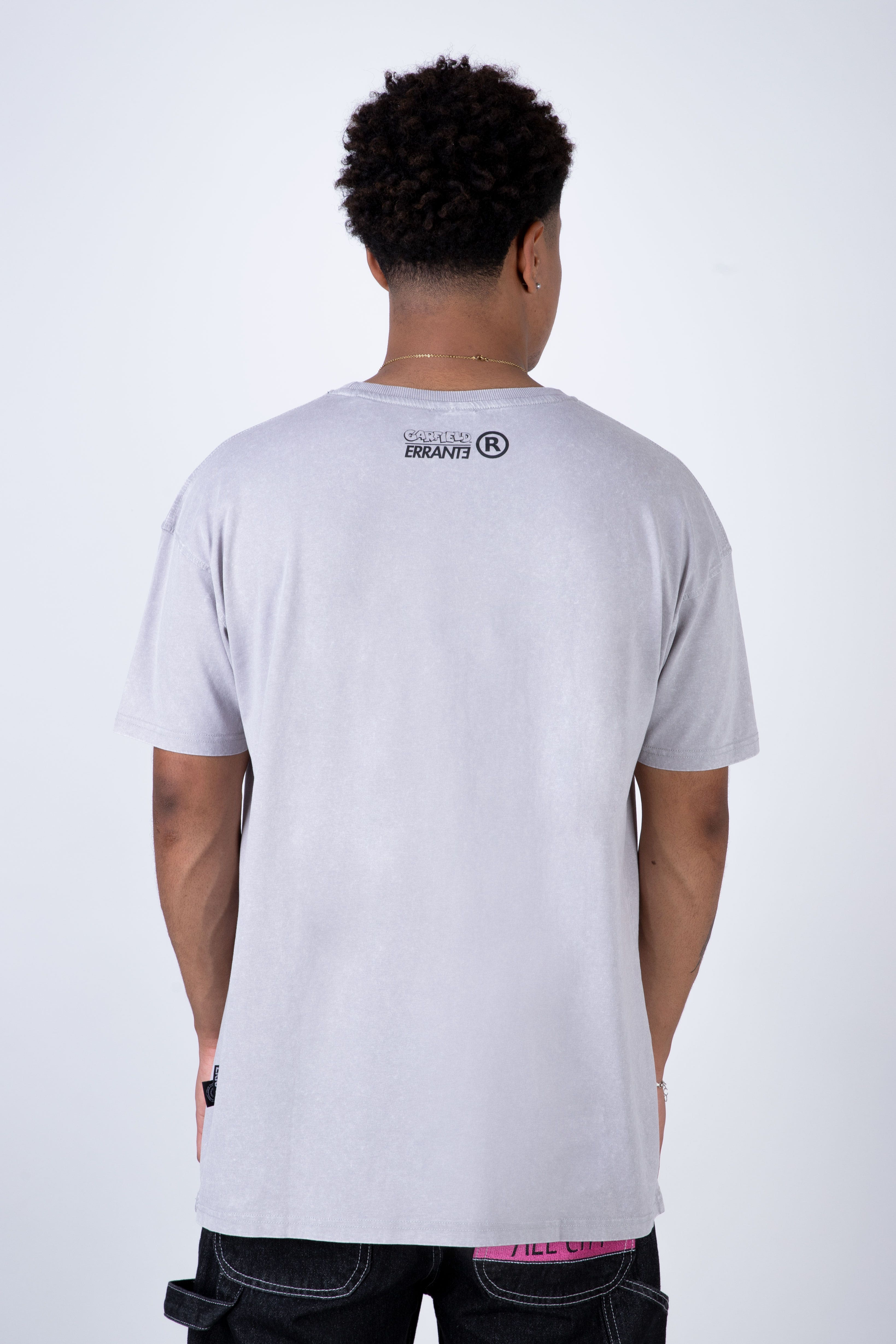 Polera Manga Corta Garfield Icecream Gris ERRANTE