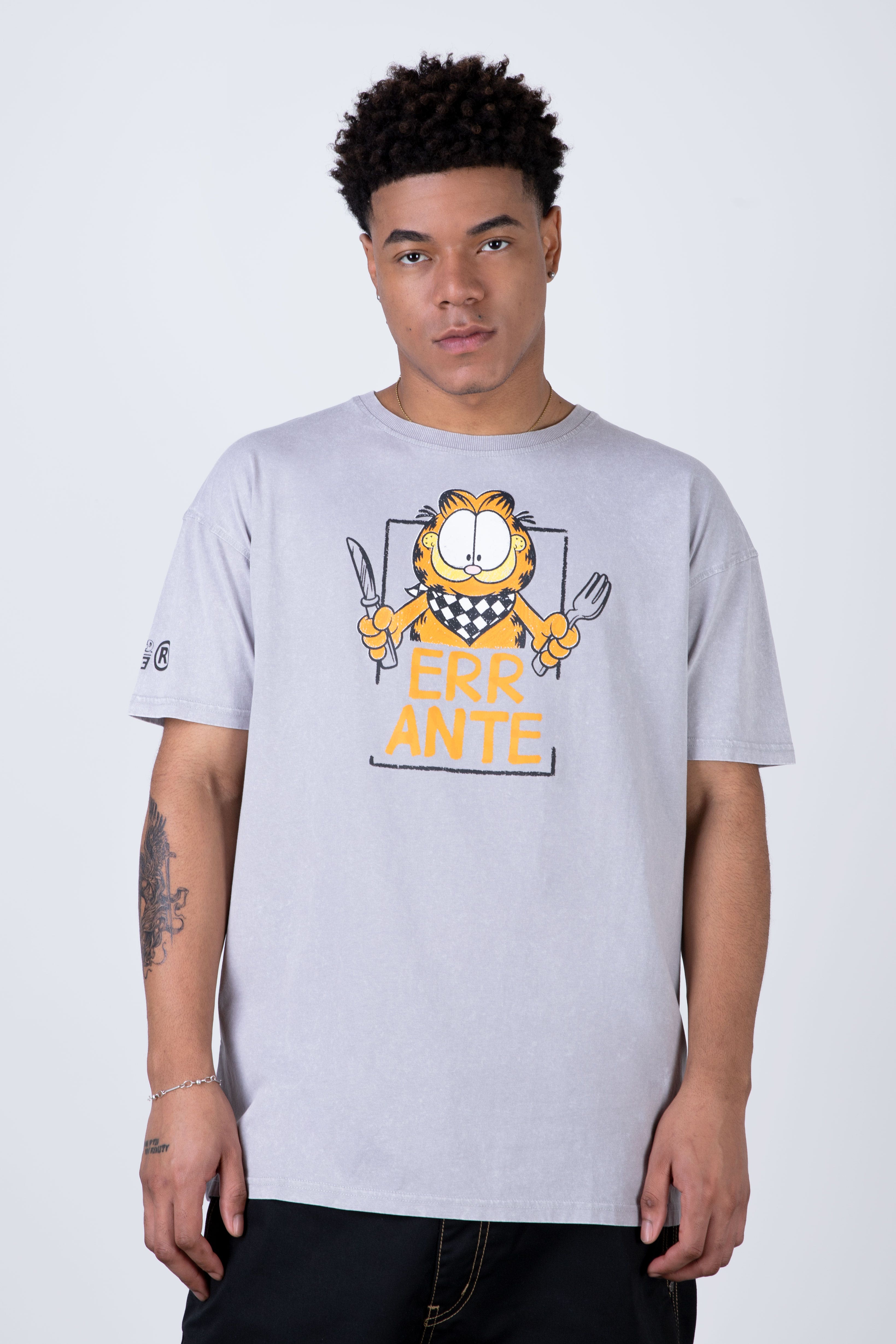 Polera Manga Corta Garfield Cutlery Gris ERRANTE