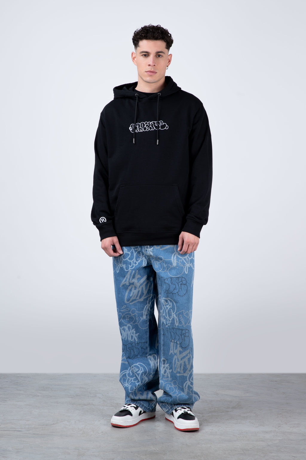 Poleron Con Cuello Graffo Negro