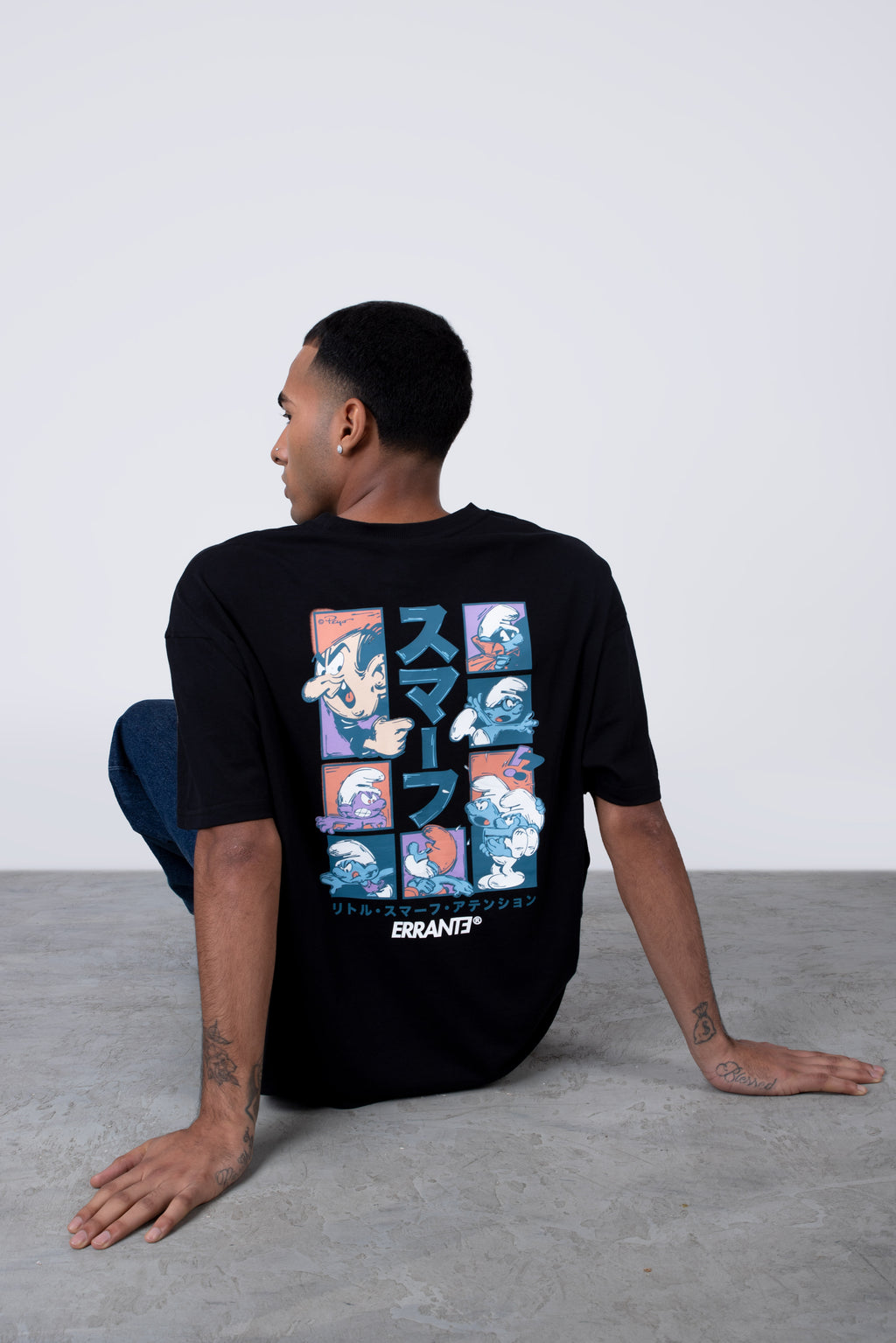 Polera Manga Corta Pitufos Attention Negro