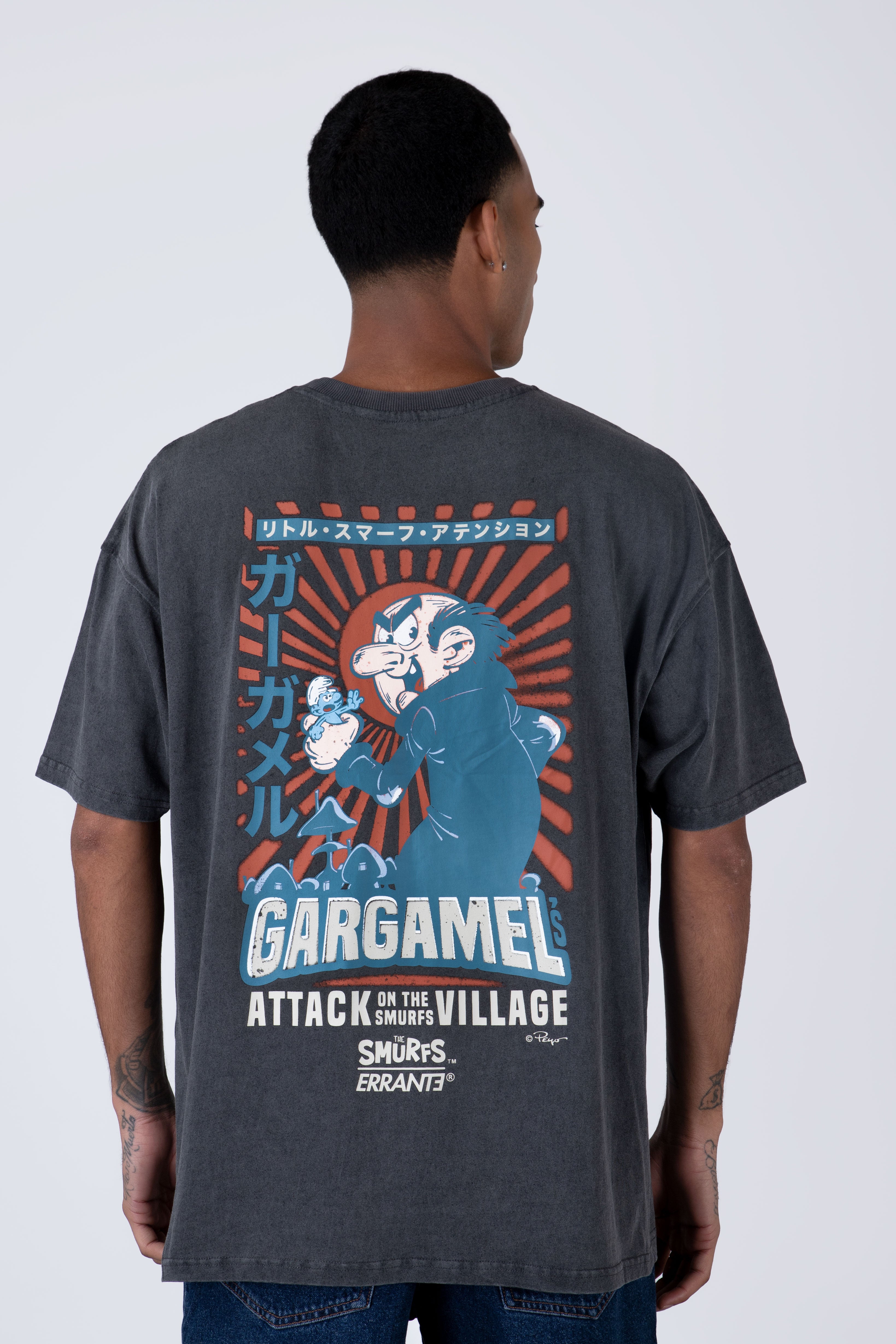 Polera Manga Corta Pitufos Scape Gris