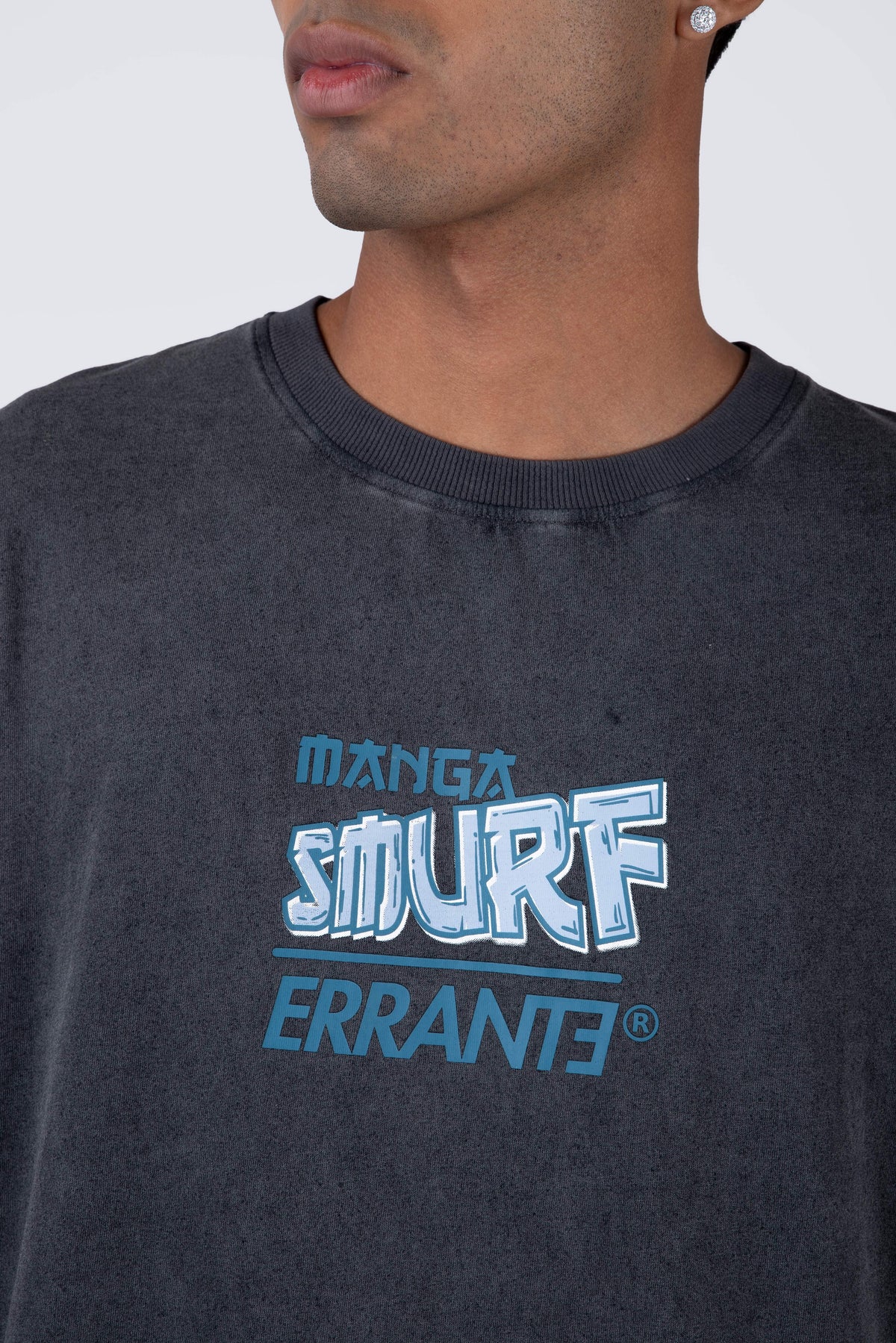 Polera Manga Corta Pitufos Scape Gris
