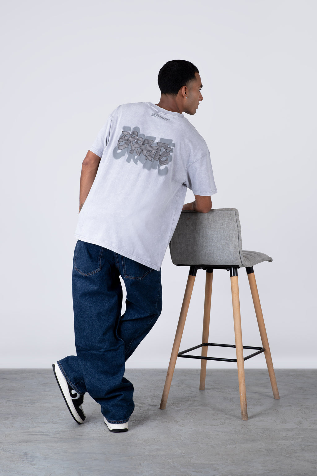 Polera Manga Corta Spirit Gris