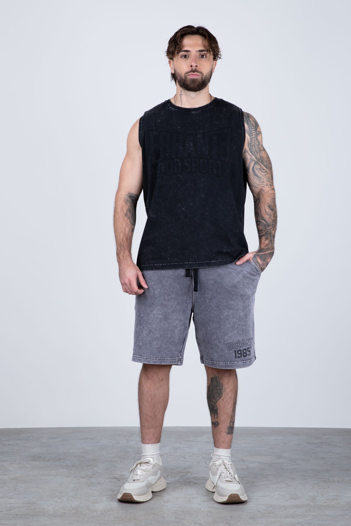 Short Pitch Gris